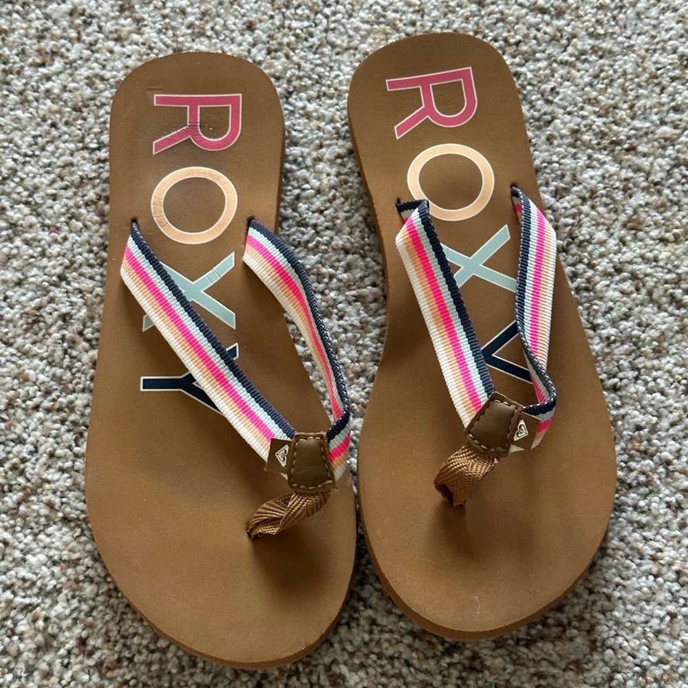 Roxy Multicolor Flip Flops